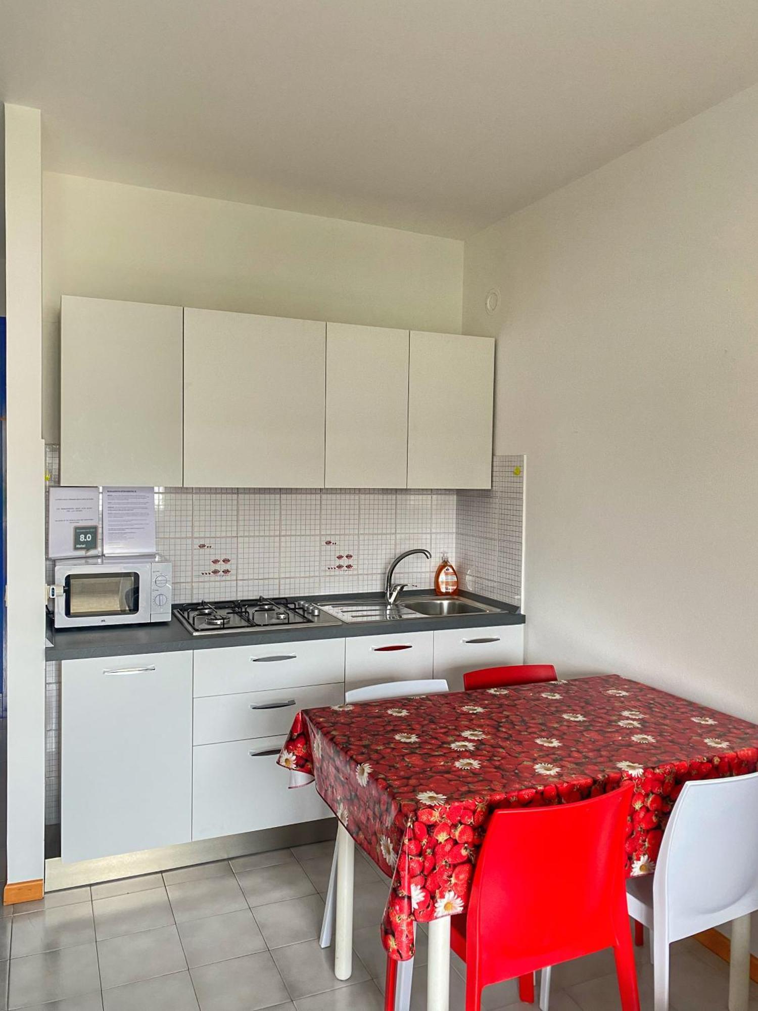 Grazioso Appartamento N 76 A 100Mt Dal Mare Bibione Bagian luar foto